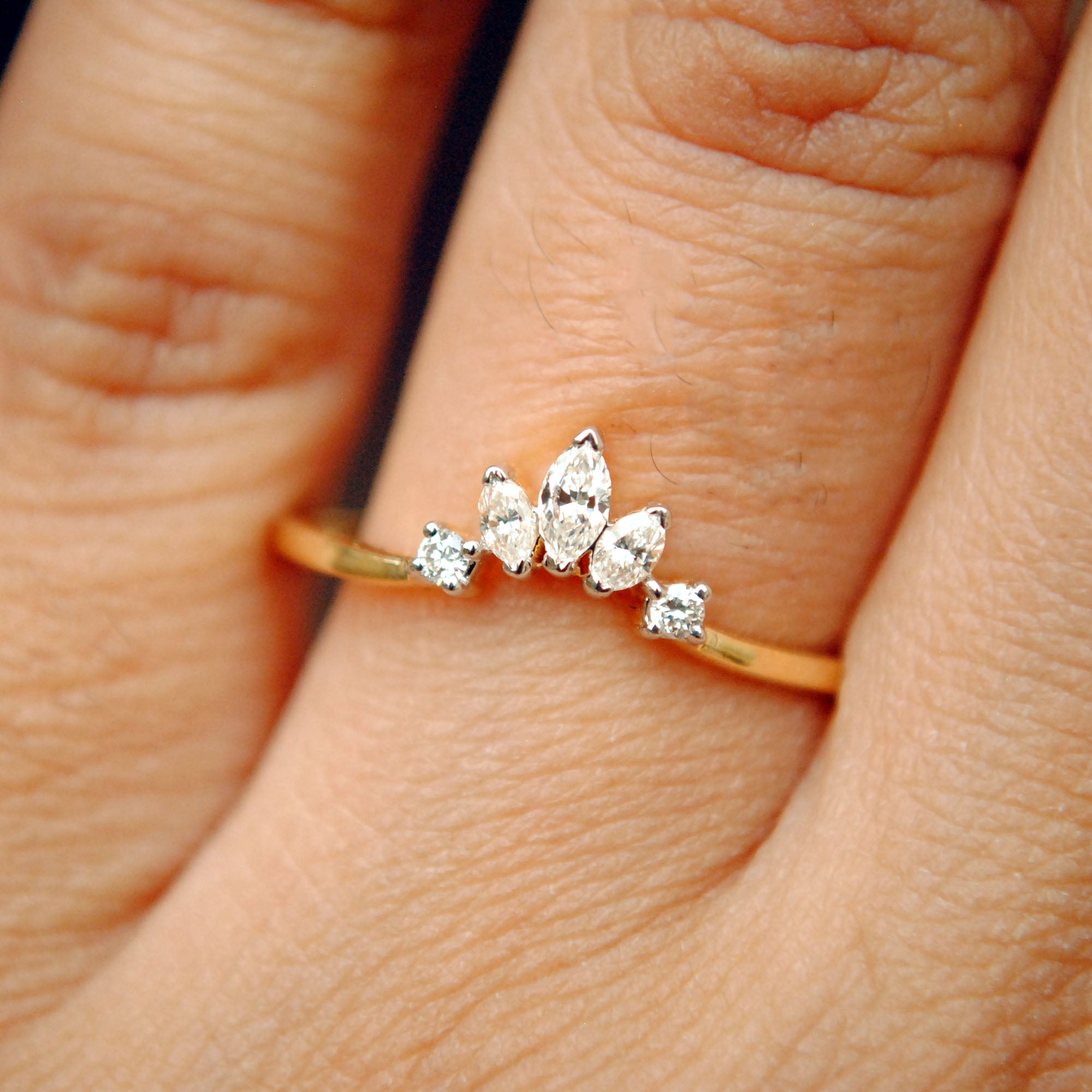 CROWN & BAGUETTE DIAMOND RING