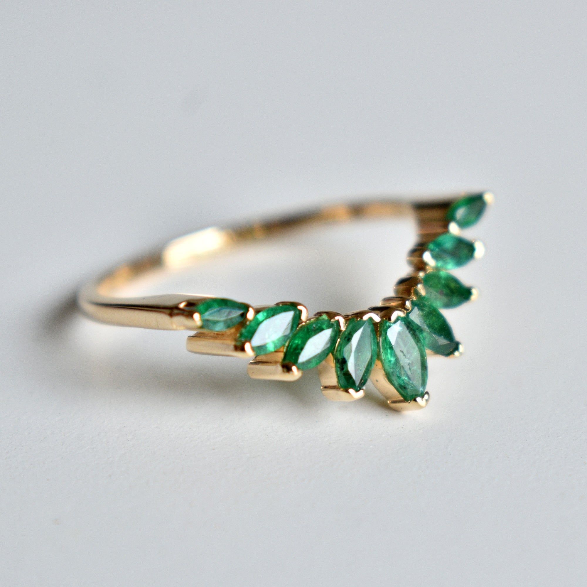 SINGLE Natural Green Emerald Sunburst Stack