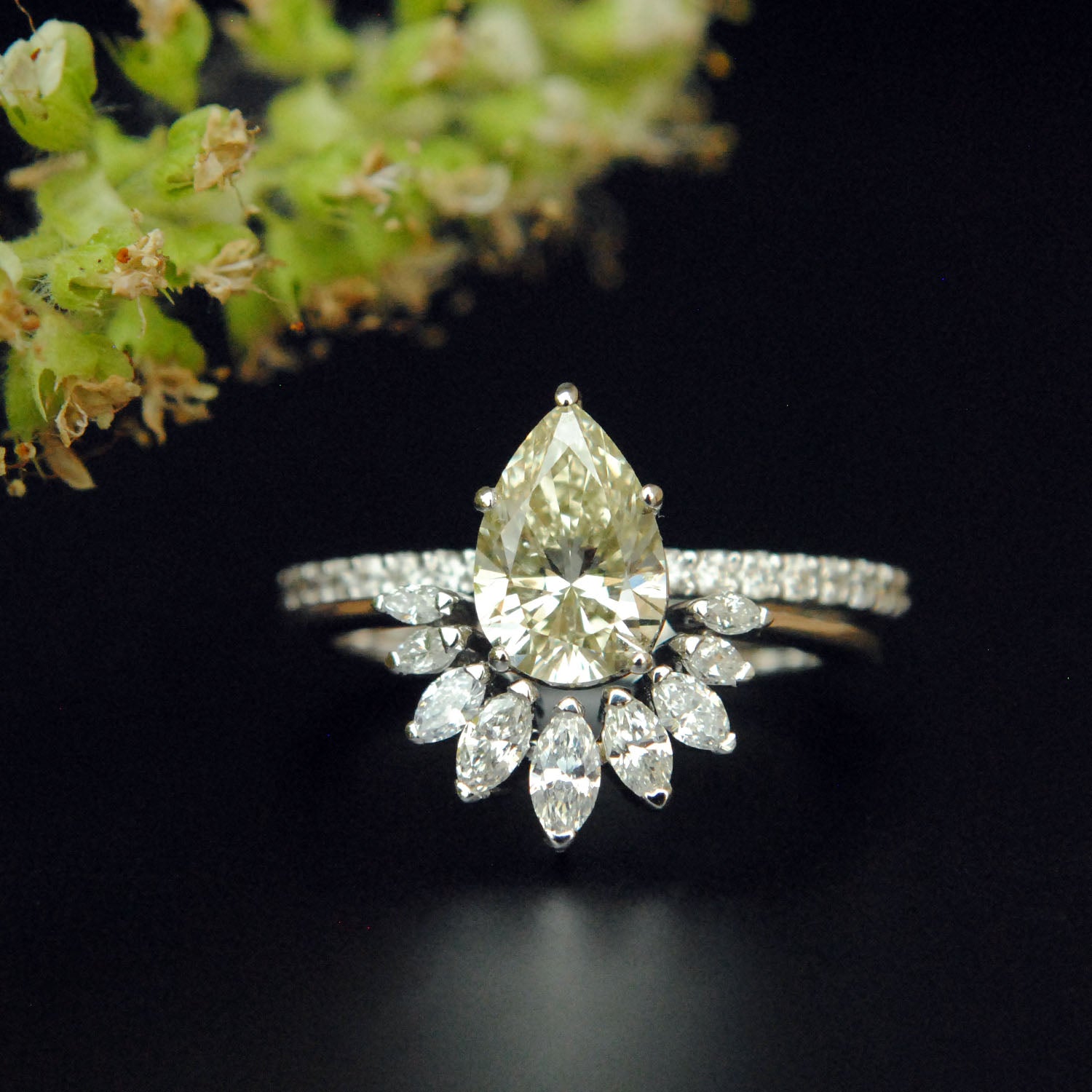 1 Carat Pear Diamond Engagement Ring with Marquise Diamond Curved Stack Wedding Band