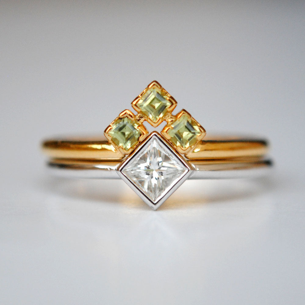 Princess Cut Diamond and Peridot V Ring Wedding Ring Set