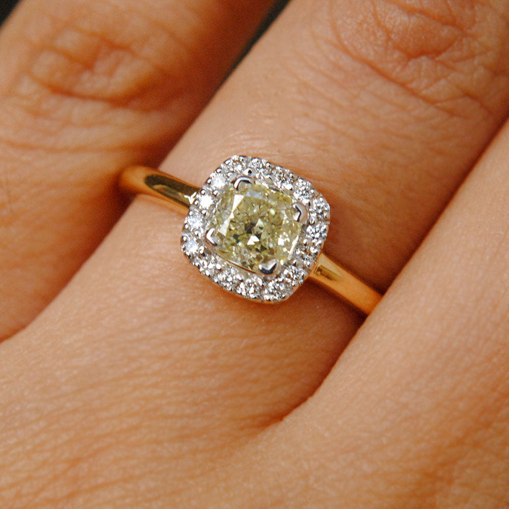 Yellow Diamond Engagement Rings | Shop Now