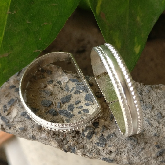 Thumb toe ring deals