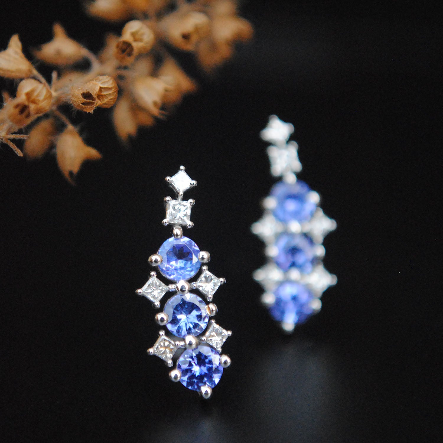 Top more than 155 mens blue diamond earrings latest - seven.edu.vn