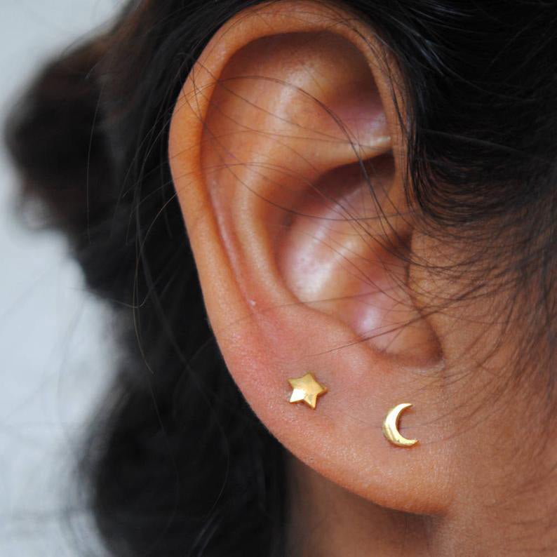 Moon Star Earrings With Gold Chain,star Ear Cuff,threader Climber Earrings ,moon  Earrings, Star Earrings,celestial Earrings,dainty Earrings - Etsy | Earrings,  Cuff earrings, Earring cuff chain