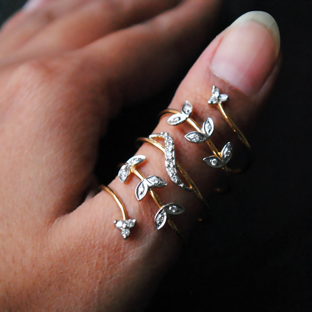 Amazon.com: Wudu Nail Rings Non-Tarnish, 10PCS Adjustable No Glue No  Adhesive Women Gift Ring Set for HALAL NAILS, Nail Art Decoration (Gold (10  Pieces)) : Clothing, Shoes & Jewelry