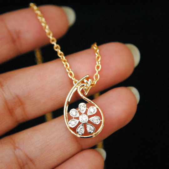 Latest 2025 diamond pendant