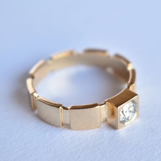 Unisex Diamond Statement Ring in Solid Gold | Takar Jewelry
