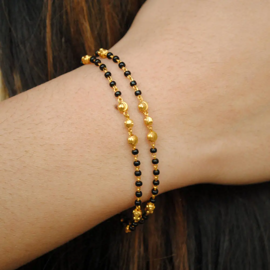 18K Solid Yellow Gold Double Strand Mangalsutra Bracelet with Gold Chain and Black Beads 6.5 Inches