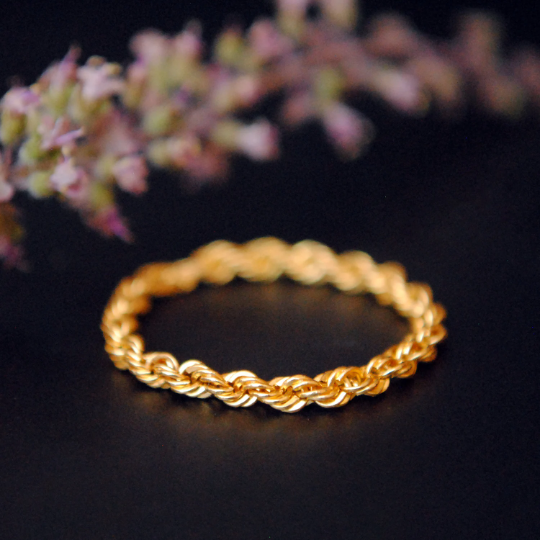 2.25mm Solid 18k Gold Thick Twisted Rope Chain Ring