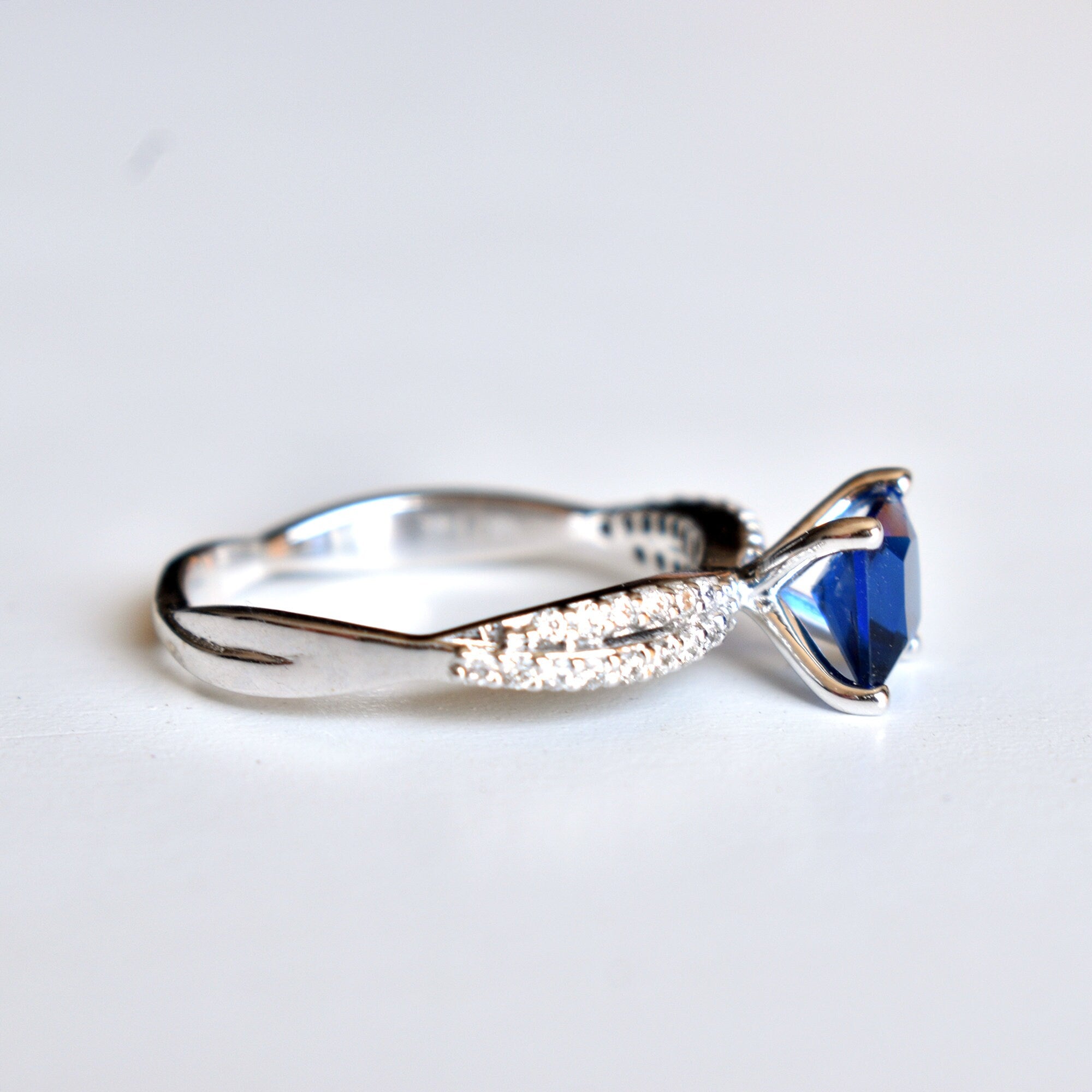 Engagement Rings with a Blue Stone - Sapphire, Topaz, Aquamarine